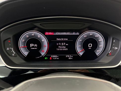 Used 2022 Audi A8 L 3.0T w/ Executive Package image 21