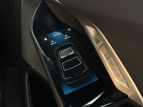 Used 2024 BMW i7 eDrive50 w/ M Sport Package RWD image 43
