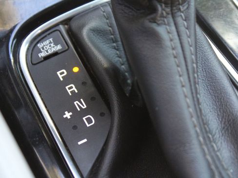 Certified 2022 Kia Telluride S image 35