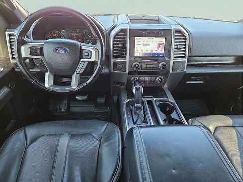 Used 2019 Ford F150 Platinum image 11