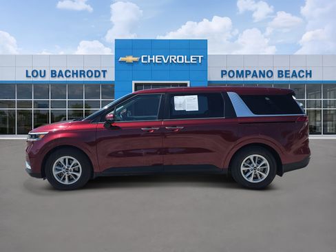 Used 2024 Kia Carnival LX FWD image 36