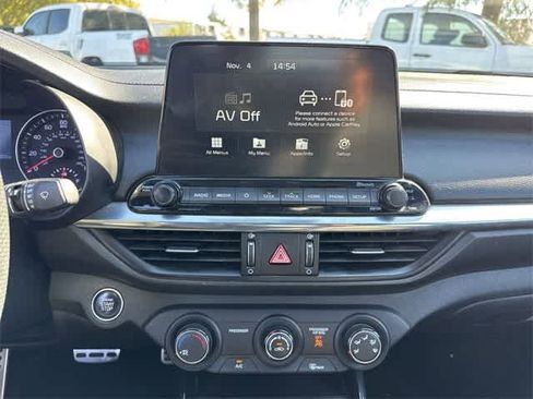 Used 2021 Kia Forte GT-Line image 19