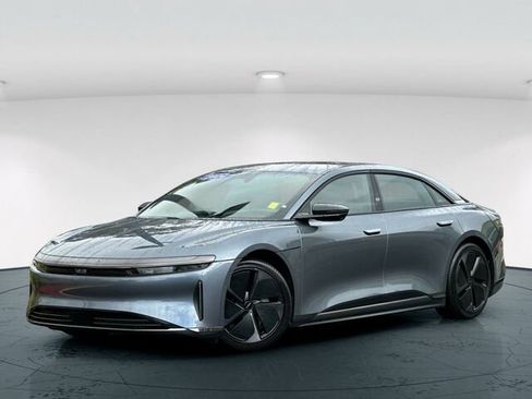 Used 2024 Lucid Air Pure image 2