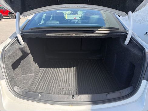 Used 2019 Chevrolet Impala LT w/ LT Convenience Package image 25