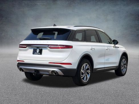 New 2026 Lincoln Corsair Premiere w/ Towing Package AWD/4WD image 7
