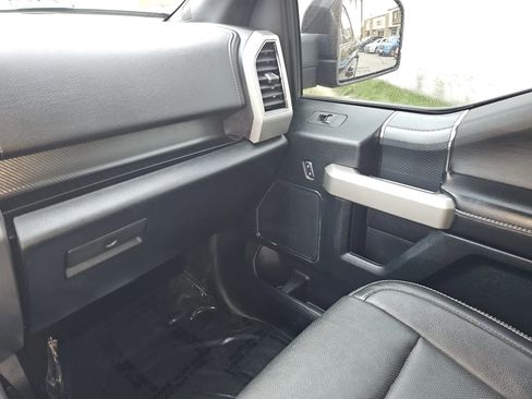 Used 2018 Ford F150 Lariat w/ Equipment Group 502A Luxury image 36