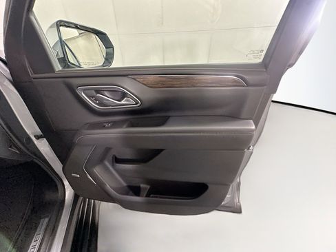 Used 2024 Chevrolet Tahoe Premier image 34