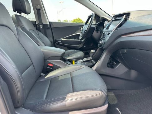 Used 2018 Hyundai Santa Fe Sport w/ 2.0T Ultimate Tech Package 05 AWD/4WD image 38