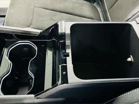 Certified 2023 Jeep Grand Cherokee Altitude image 19