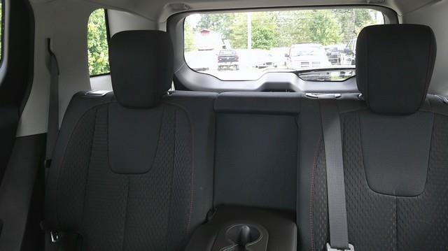 Used 2015 GMC Terrain SLE AWD/4WD image 8
