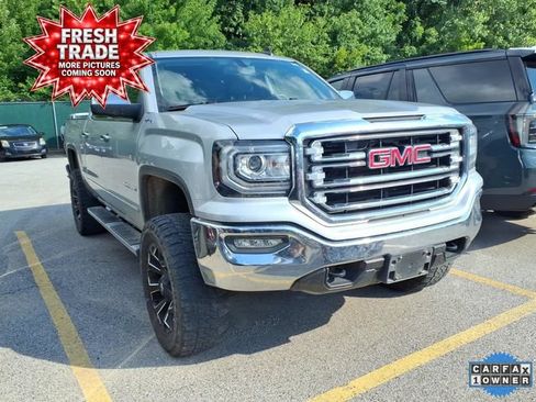Used 2018 GMC Sierra 1500 SLT w/ SLT Premium Package AWD/4WD image 3