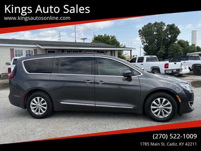 Used 2017 Chrysler Pacifica Touring-L