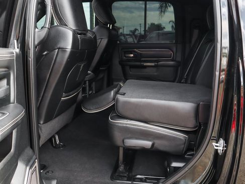 Used 2020 RAM 2500 Limited image 40