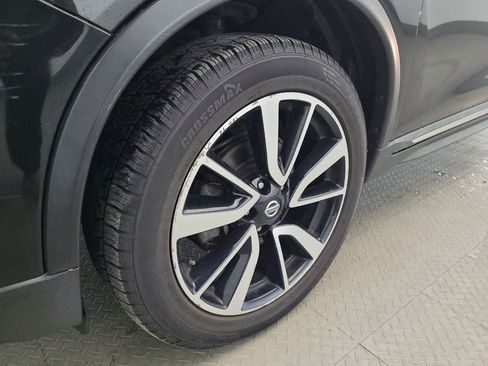 Used 2019 Nissan Rogue SL AWD/4WD image 31