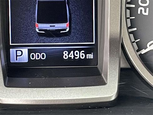 Used 2021 Toyota Tacoma SR5 image 22