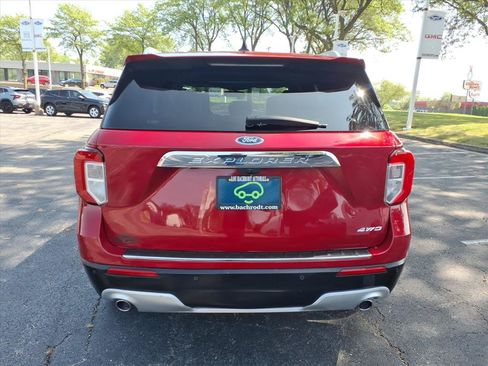 Used 2021 Ford Explorer Limited w/ Equipment Group 301A AWD/4WD image 6