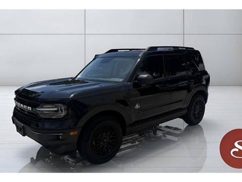 Used 2021 Ford Bronco Sport Outer Banks w/ Outer Banks Package (96D) AWD/4WD image 1