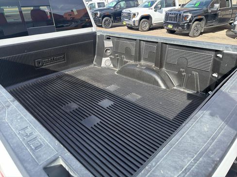 Used 2024 Chevrolet Silverado 3500 LT w/ Convenience Package AWD/4WD image 5