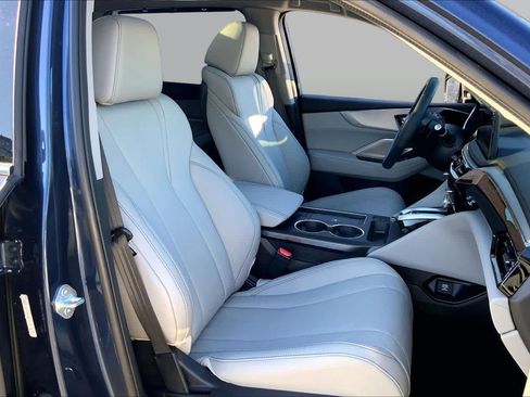 Used 2026 Acura MDX FWD w/ Technology Package image 9