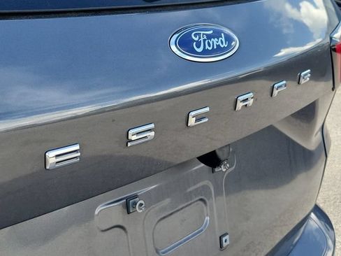 Used 2023 Ford Escape ST-Line w/ Tech Pack #1 FWD image 6