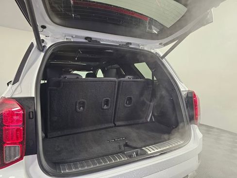 Used 2022 Hyundai Palisade Calligraphy image 53