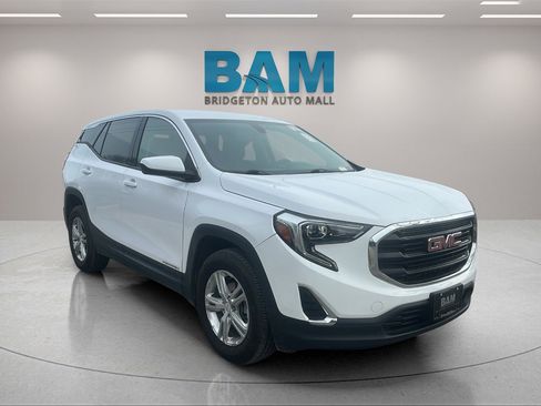 Used 2019 GMC Terrain SLE image 1