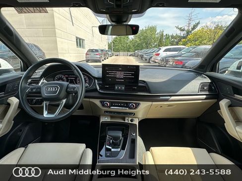 Used 2023 Audi Q5 2.0T Premium Plus w/ Premium Plus Package AWD/4WD image 23