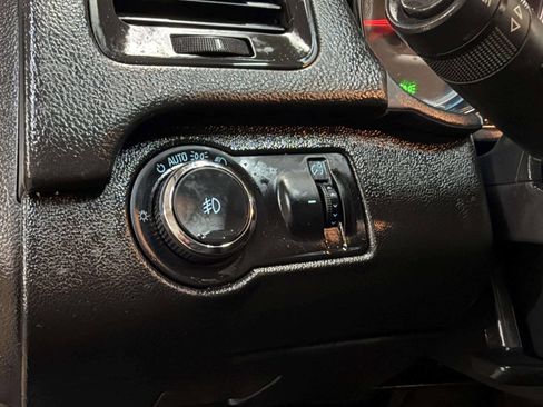 Used 2013 Buick Regal Premium image 35