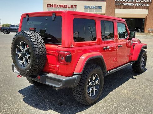 Used 2018 Jeep Wrangler Unlimited Sahara w/ Quick Order Package 24M Moab AWD/4WD image 4