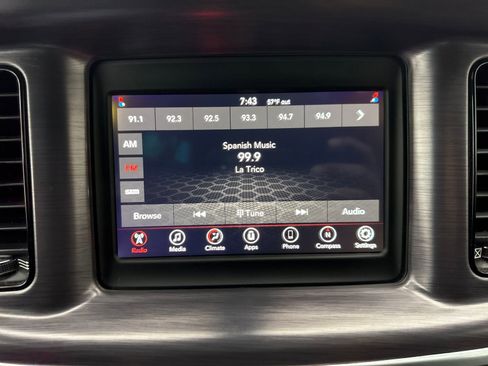 Used 2018 Dodge Charger SXT w/ Blacktop Package image 19