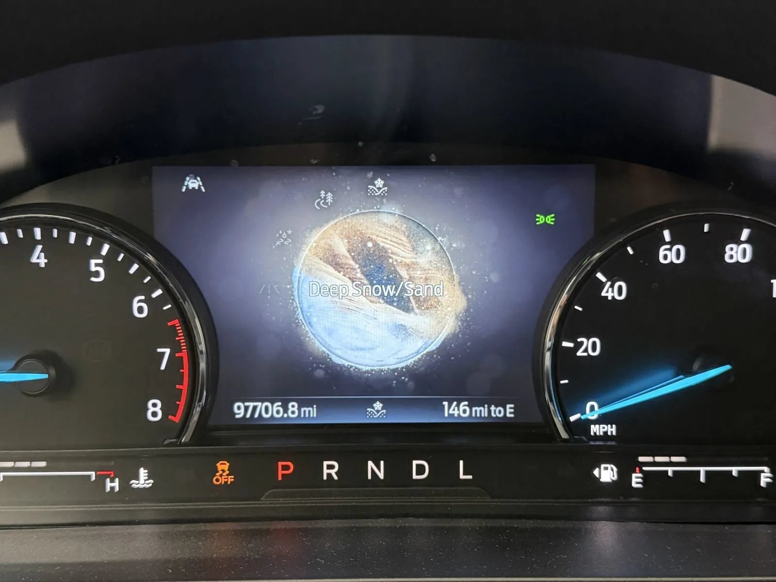 Used 2021 Ford Explorer XLT AWD/4WD image 17