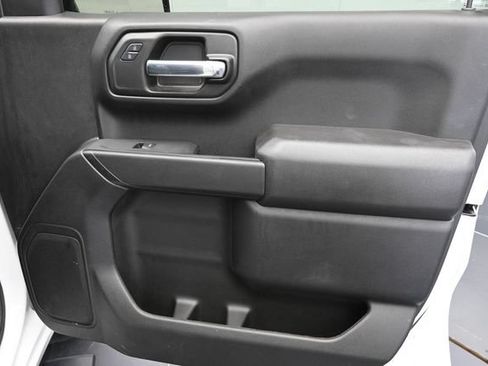 Used 2025 Chevrolet Silverado 1500 Custom AWD/4WD image 32