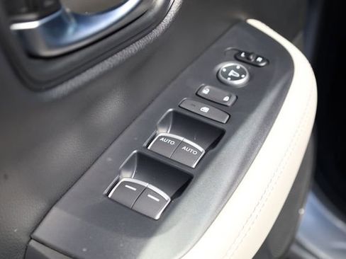 New 2026 Honda HR-V EX-L image 15