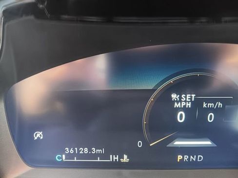 Used 2021 Lincoln Corsair Reserve w/ Equipment Group 201A image 8