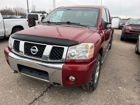 Used 2006 Nissan Titan LE w/ (S01) Side-Airbag Pkg w/ VDC image 4