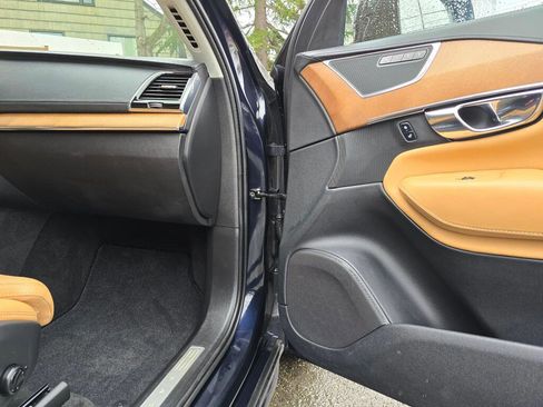 Used 2016 Volvo XC90 T6 Inscription image 11