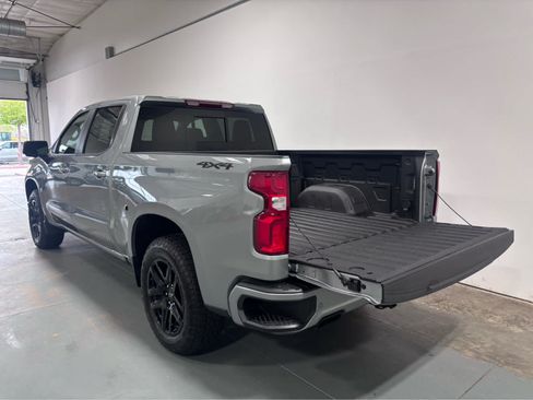 Used 2026 Chevrolet Silverado 1500 RST AWD/4WD image 4