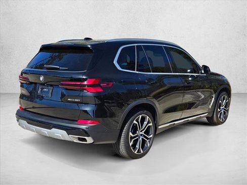 Used 2024 BMW X5 xDrive40i image 5