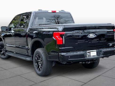 New 2025 Ford F150 Lightning XLT AWD/4WD image 11