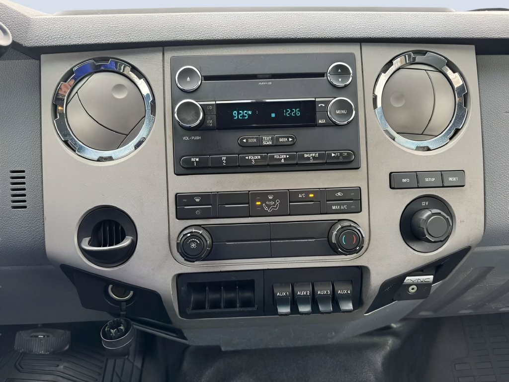 Used 2015 Ford F650 2WD Regular Cab Super Duty image 16