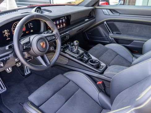 Used 2026 Porsche 911 GT3 RWD image 5