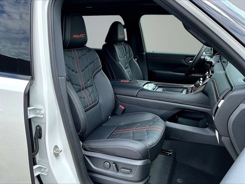 New 2026 Nissan Armada PRO-4X AWD/4WD image 11