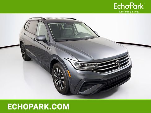 Used 2022 Volkswagen Tiguan S FWD image 1