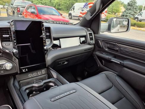 New 2026 RAM 1500 Limited AWD/4WD image 17