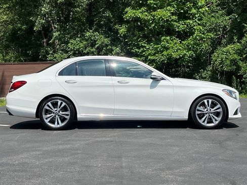 Used 2018 Mercedes-Benz C 300 Sedan image 8