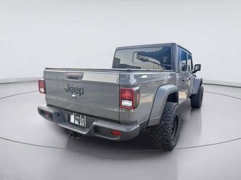 Used 2022 Jeep Gladiator Sport w/ Trailer Tow Package AWD/4WD image 3