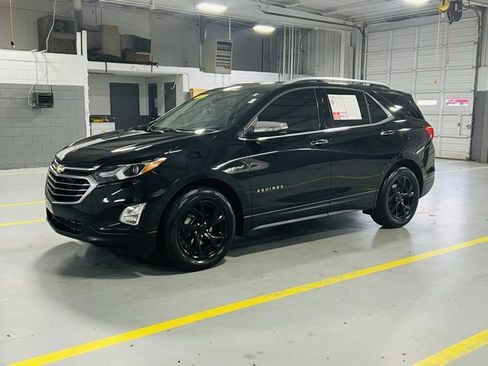 Used 2020 Chevrolet Equinox Premier image 12