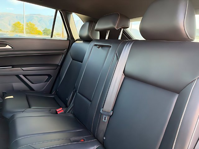 Used 2020 Volkswagen Atlas Cross Sport SE w/ Panoramic Sunroof Package AWD/4WD image 20