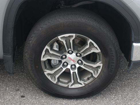 Used 2025 GMC Sierra 1500 SLT AWD/4WD image 36