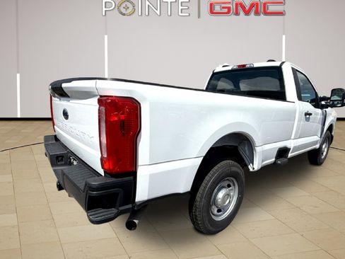 Used 2024 Ford F250 XL image 5